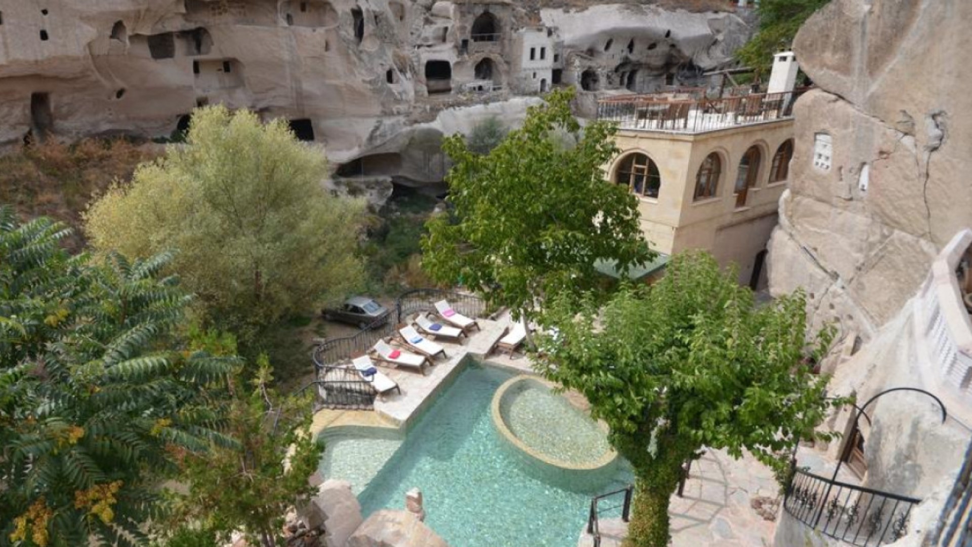 Gamirasu Cave Hotel, Ugrup (Turkey)