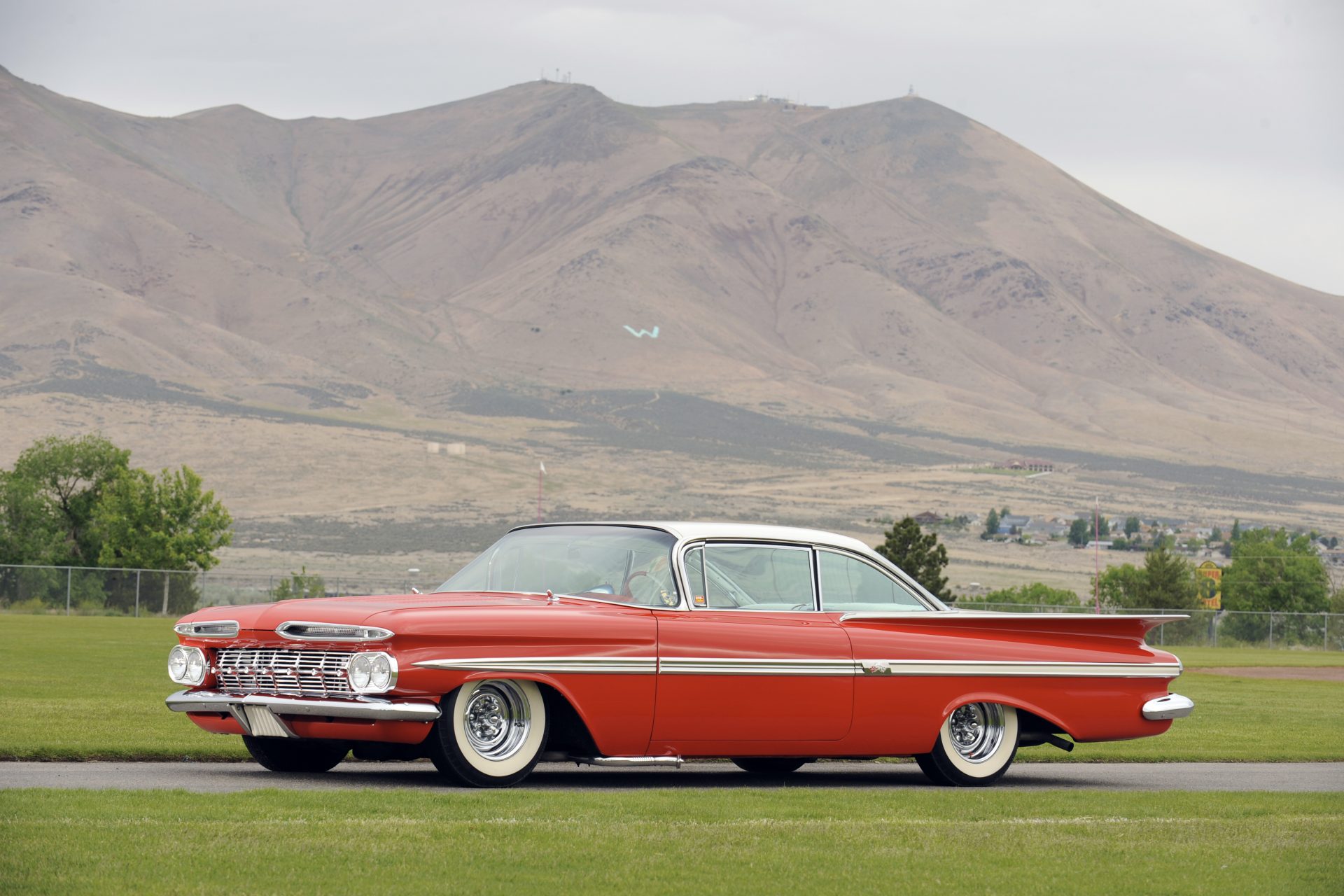 #10: Chevrolet Impala (1959), 14 million cars