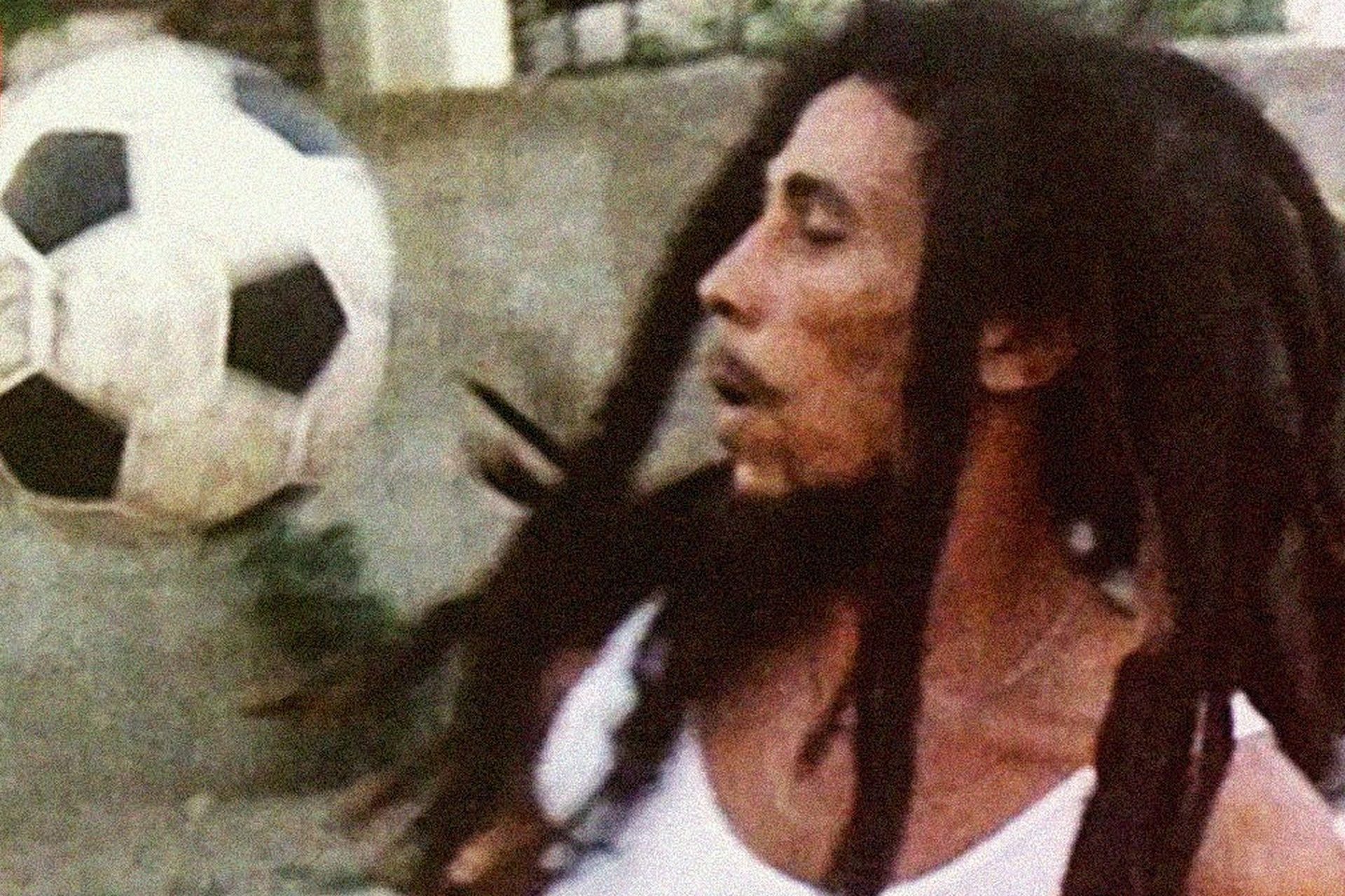 Bob Marley  : le roi du reggae qui aurait pu être footballeur professionnel