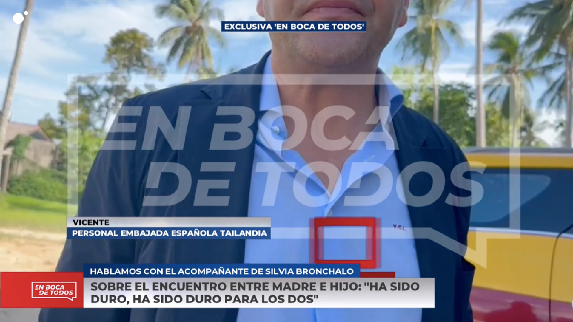 La madre de Daniel Sancho está acompañada por personal de la embajada de España