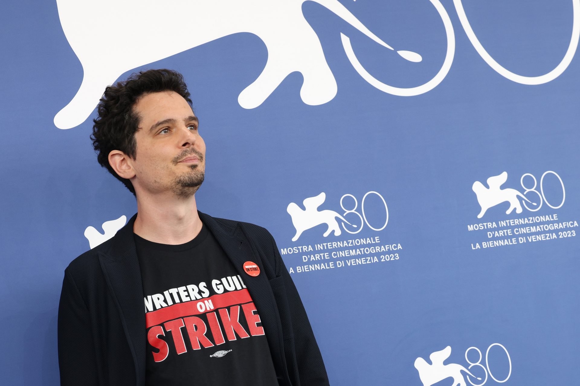 Damien Chazelle supports striking writers and actors