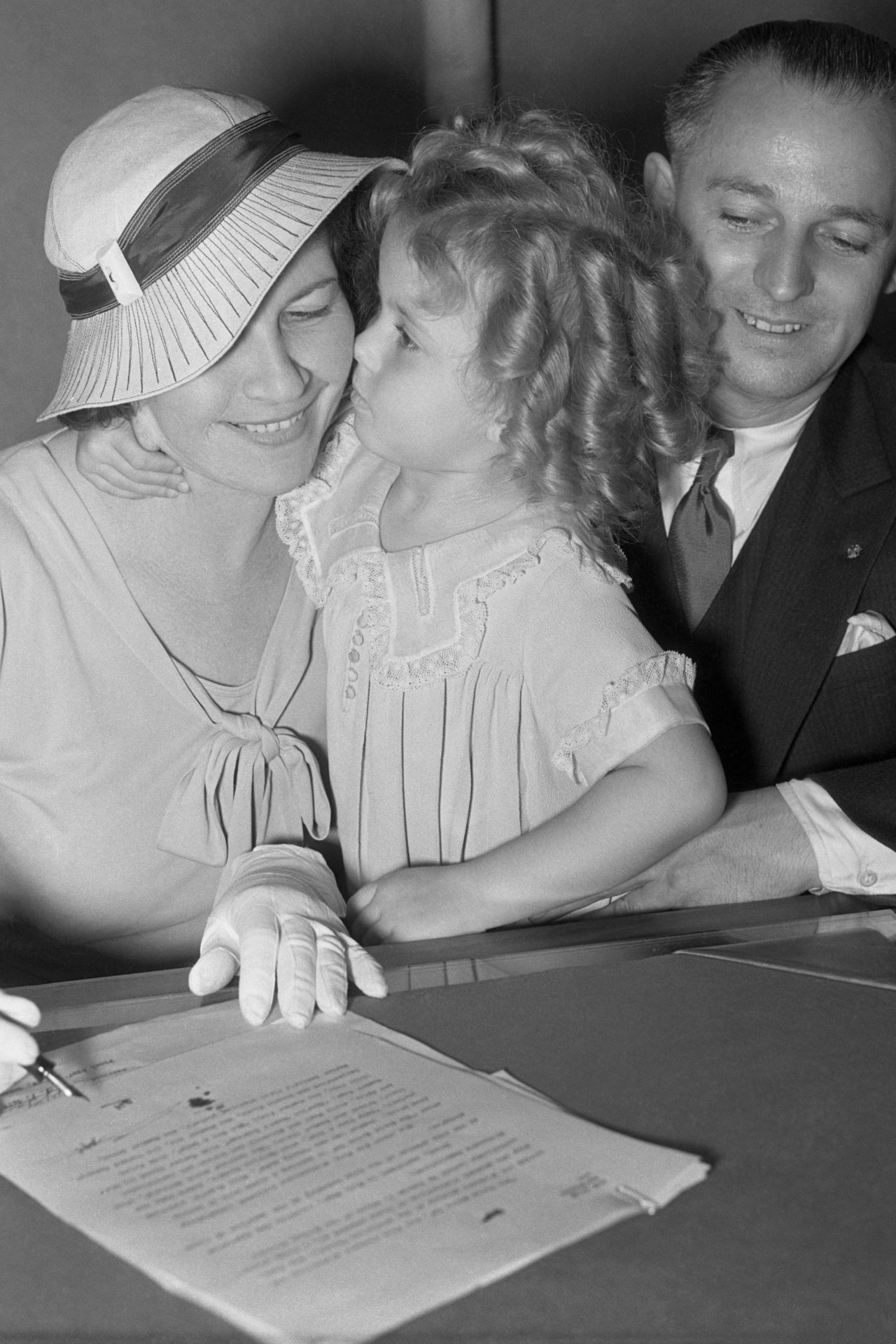 Shirley Temple: scoperte sorprendenti sulla vita segreta dell'icona