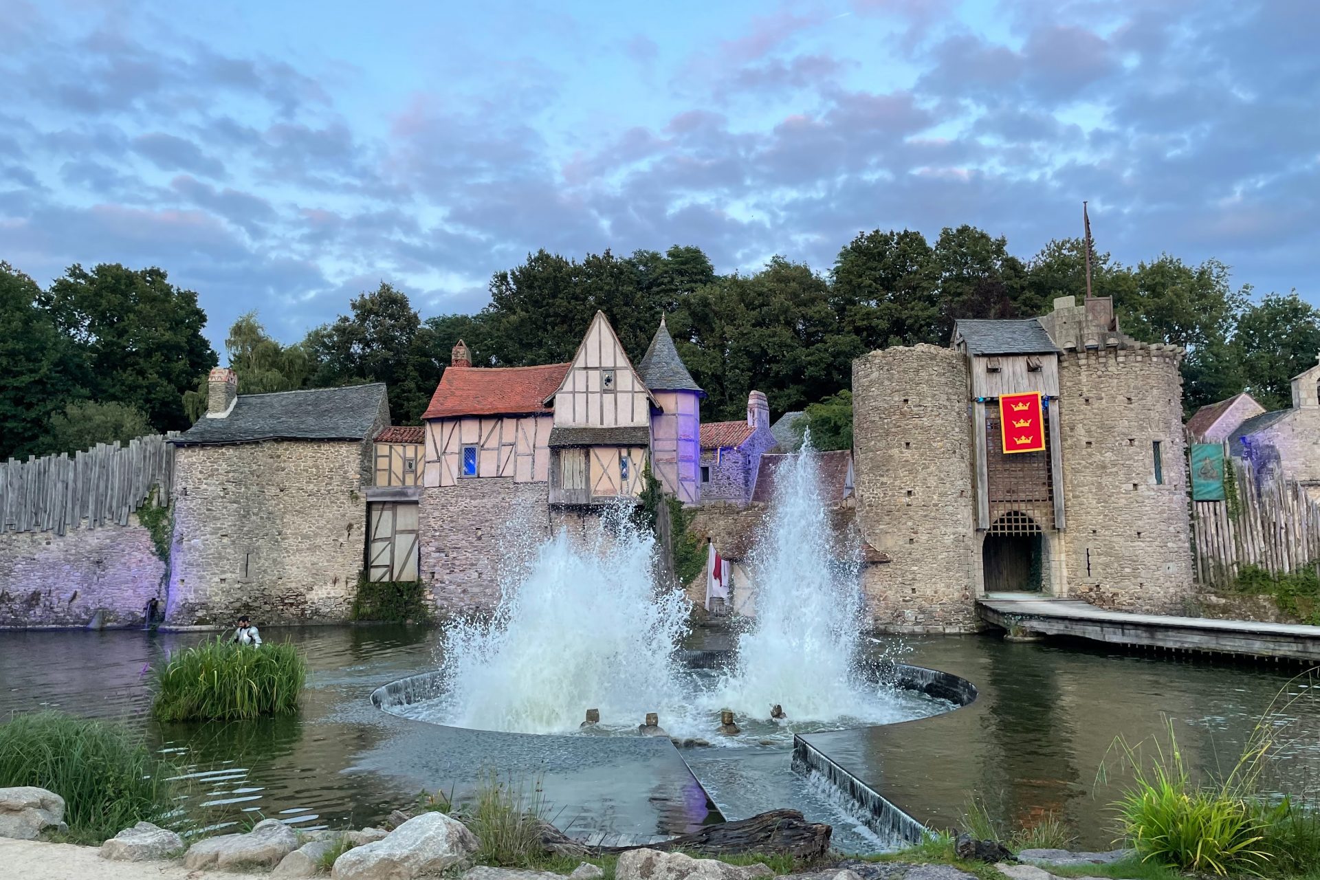 Voyagez dans le temps au Puy du Fou