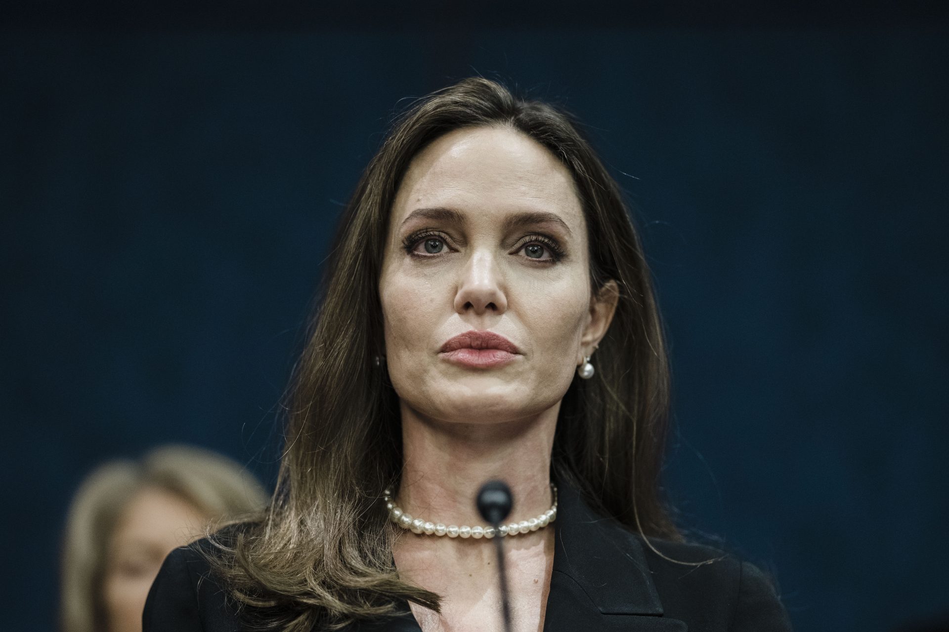 Angelina Jolie confirma su retiro