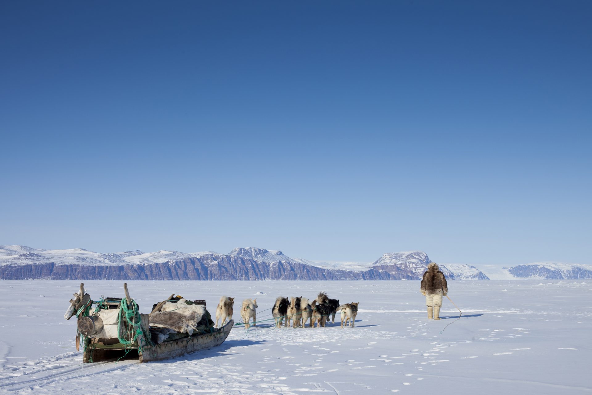 Voici comment vivent les Inuits, ces peuples de l'Arctique adaptés aux hivers extrêmes