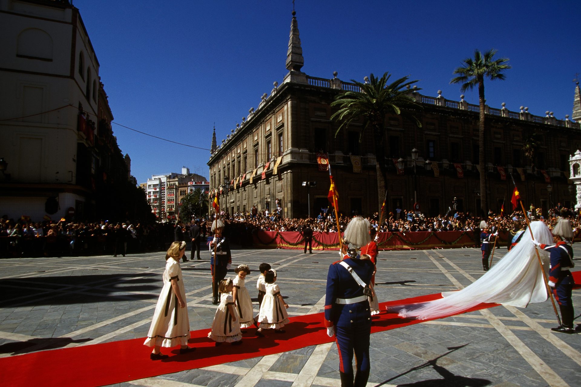 La primer boda real en España en 80 años