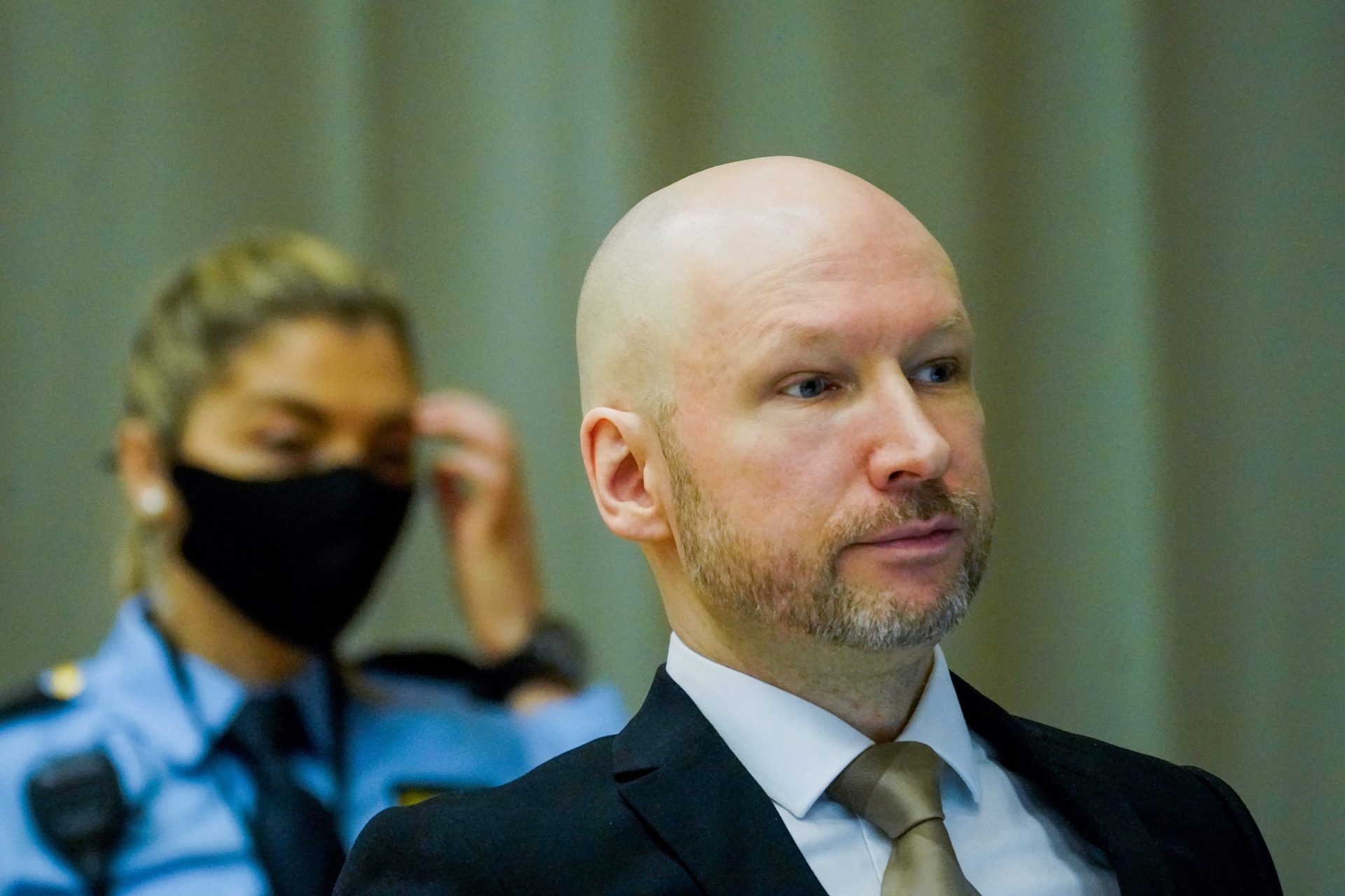 Anders Breivik klaagt over zijn detentieomstandigheden