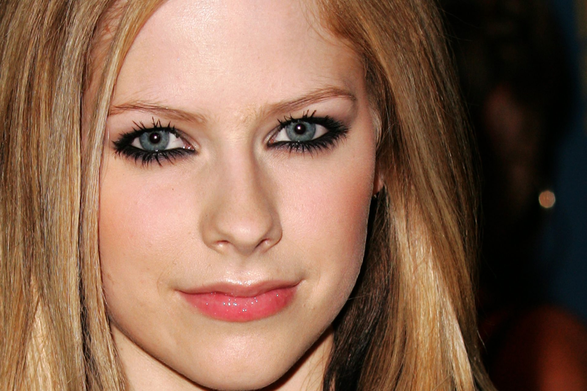 The wild theory about Avril Lavigne's (fake) death in 2003