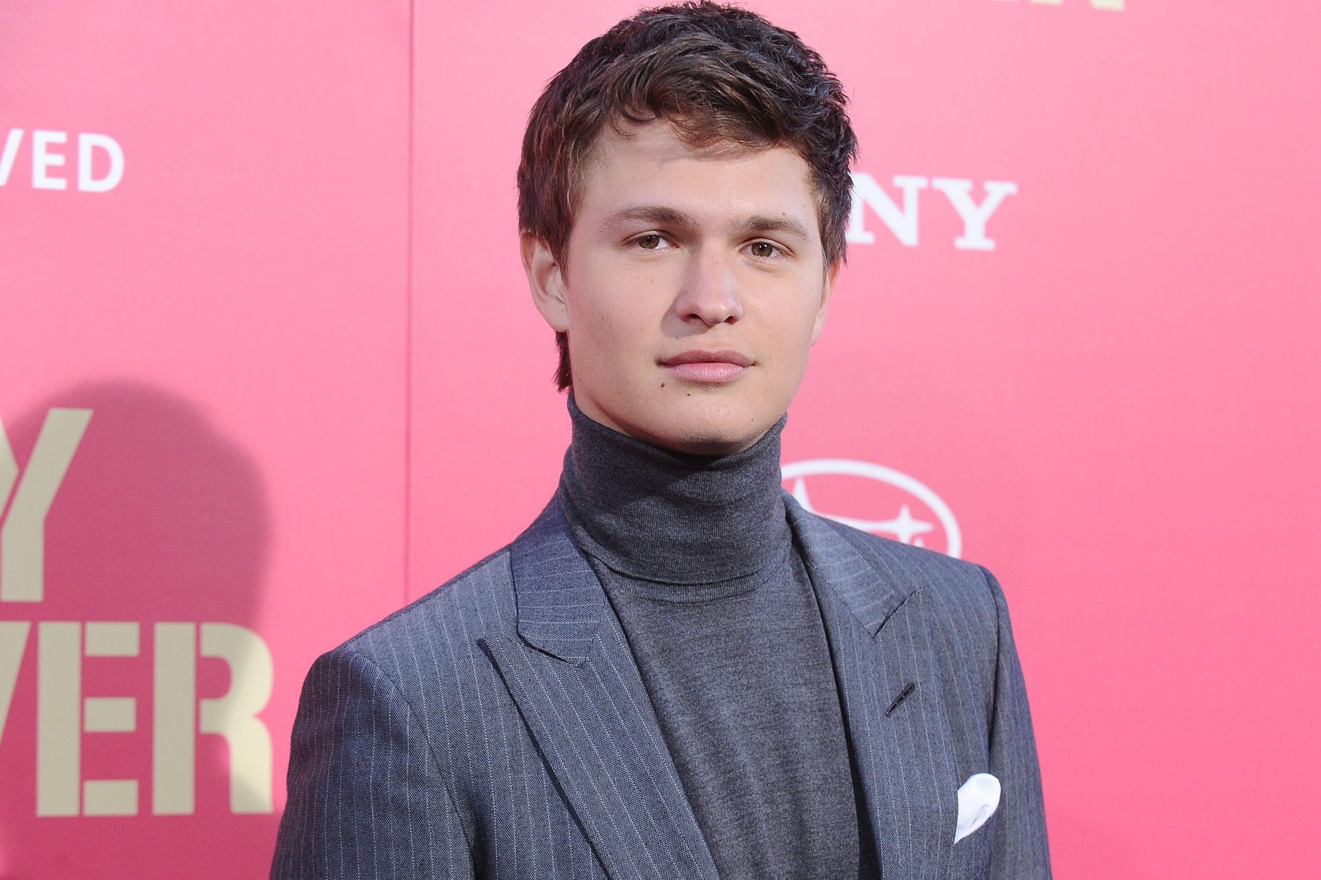 La versión de Ansel Elgort