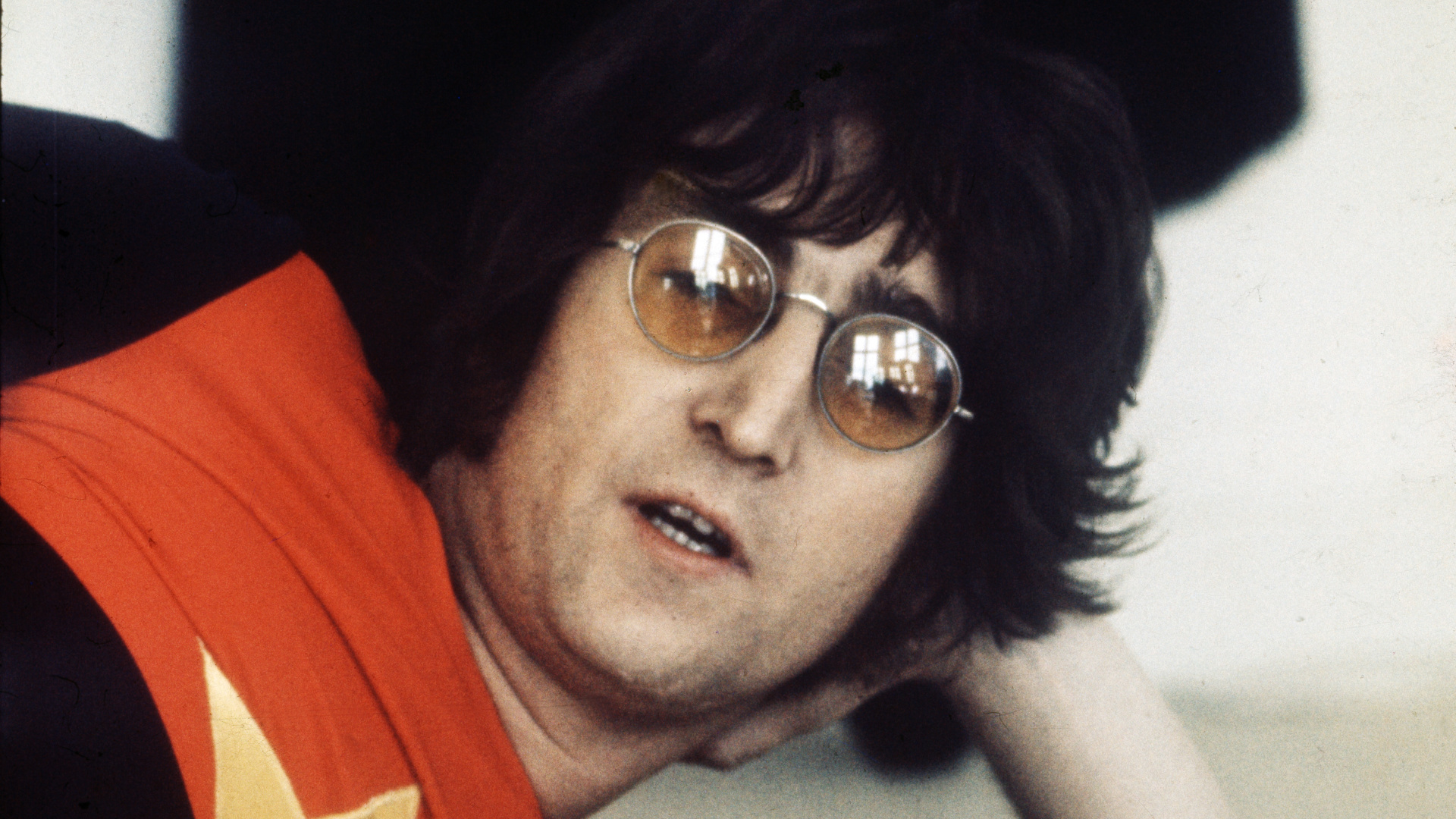 Los verdaderos motivos detrás del asesinato de John Lennon