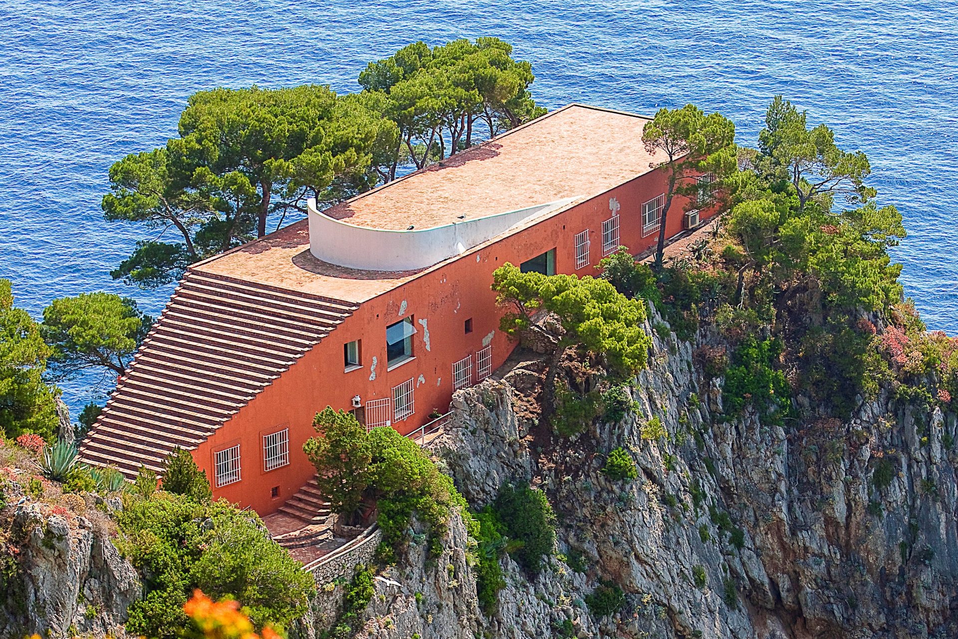Die Treppen der Villa Malaparte von Adalberto Libera auf Capri