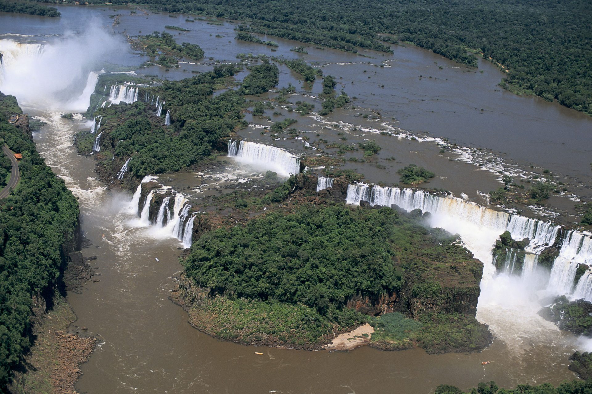 Cataratas del Iguazú (Argentina y Brasil)