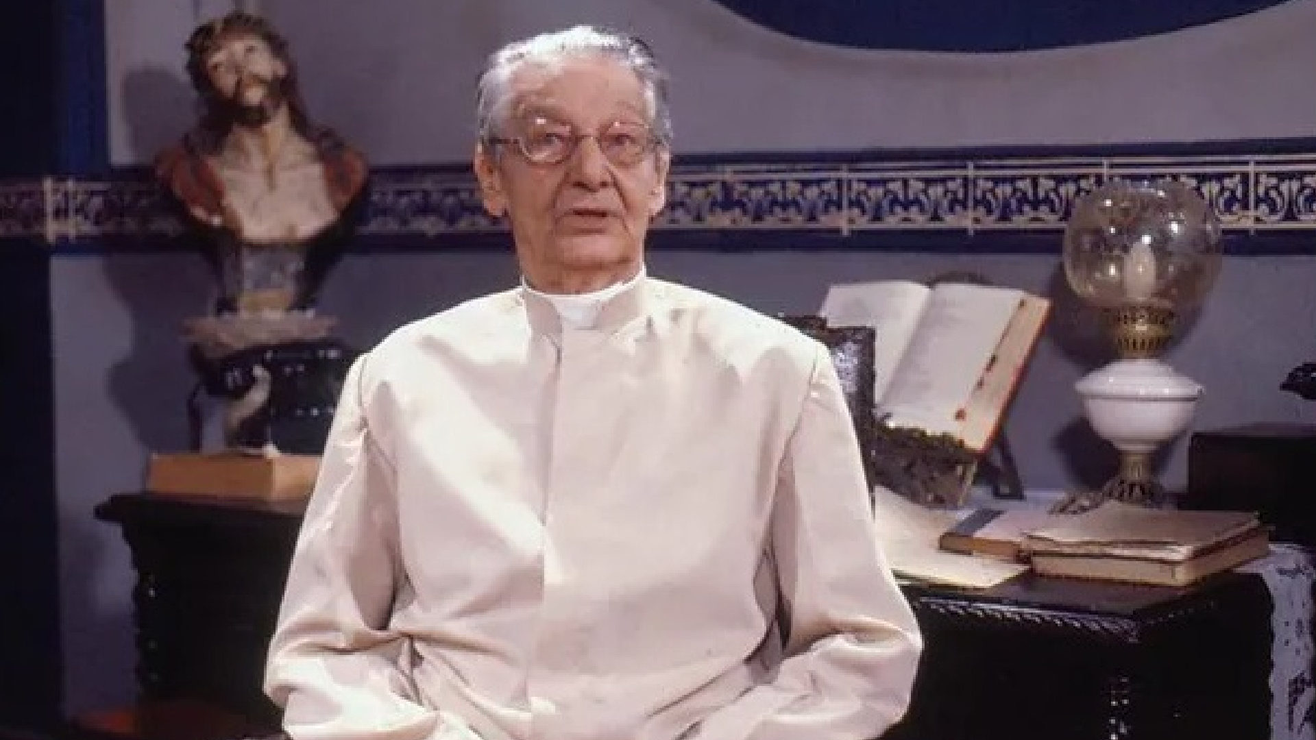 Oswaldo Louzada – Padre Eusébio