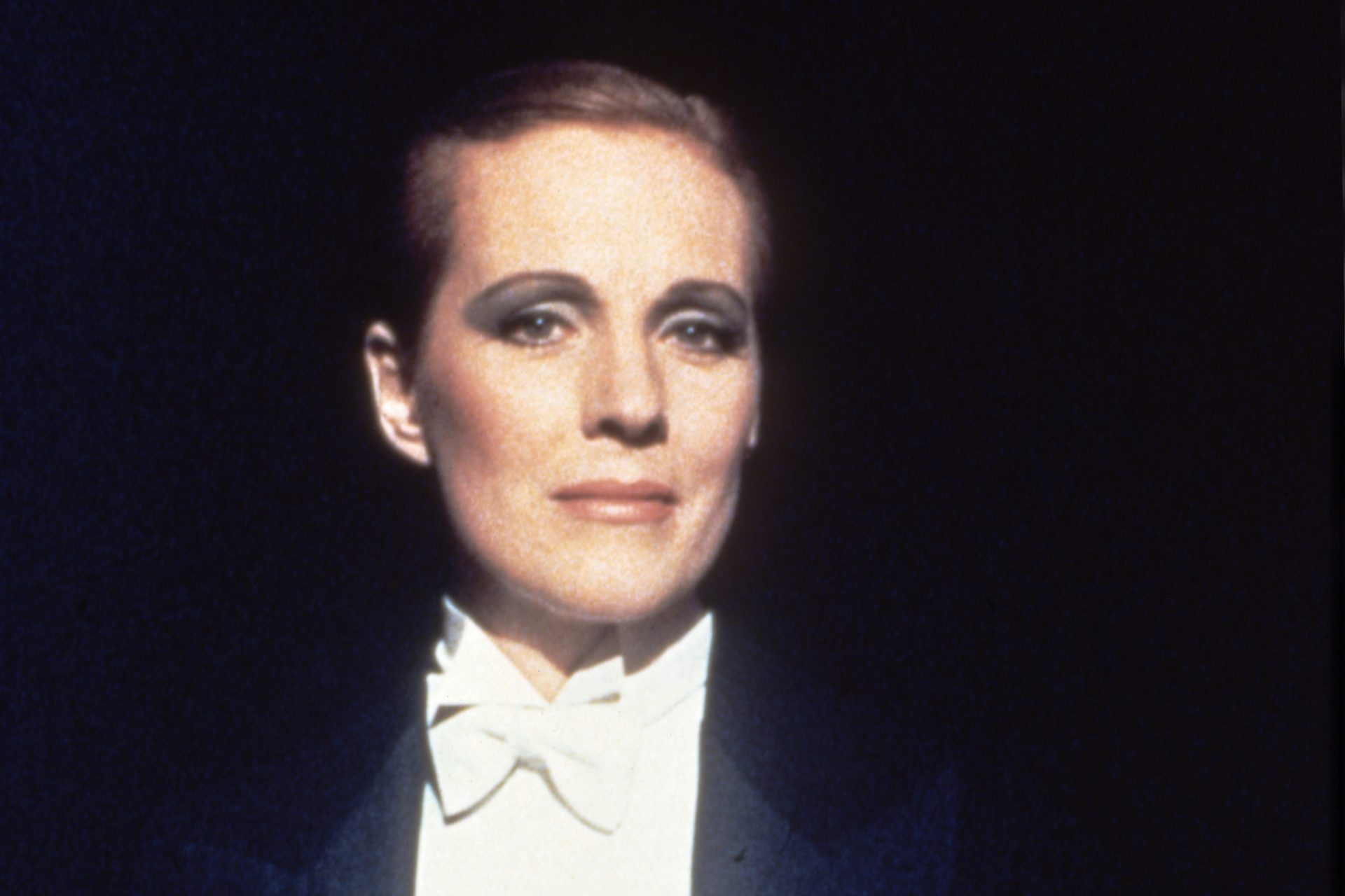 Julie Andrews – 