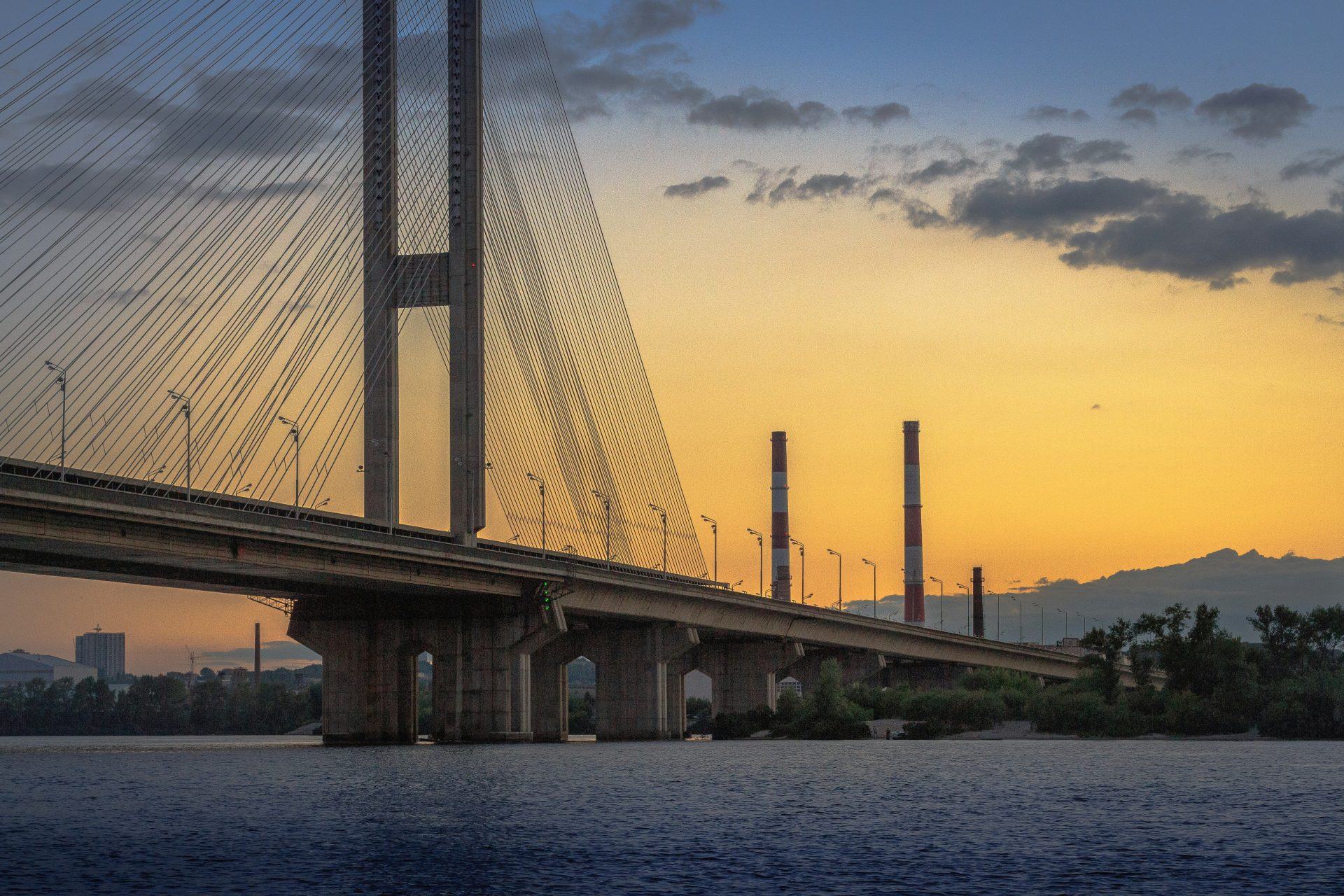 Coucher de soleil sur le pont