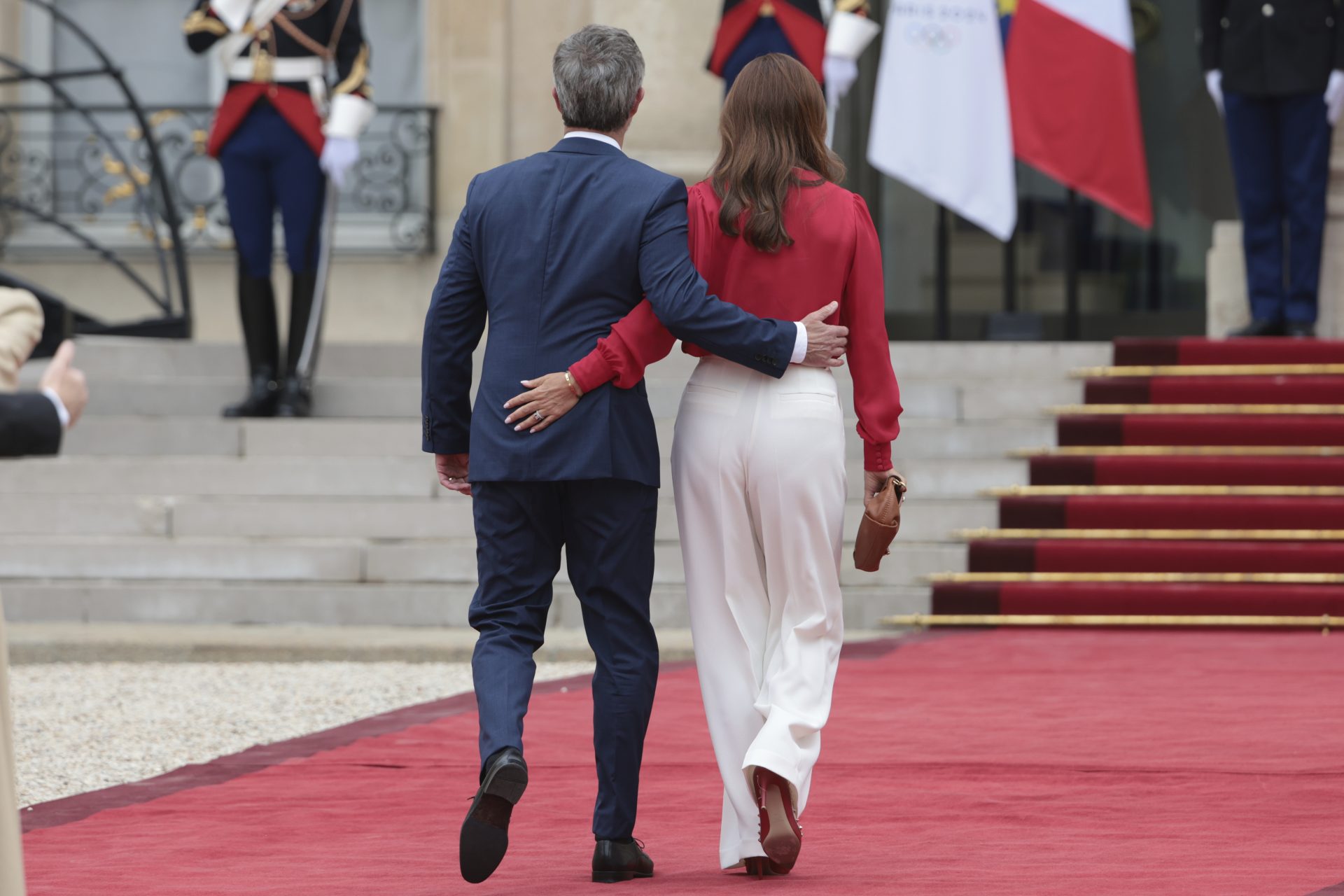 Cute gesture from Frederik and Mary of Denmark