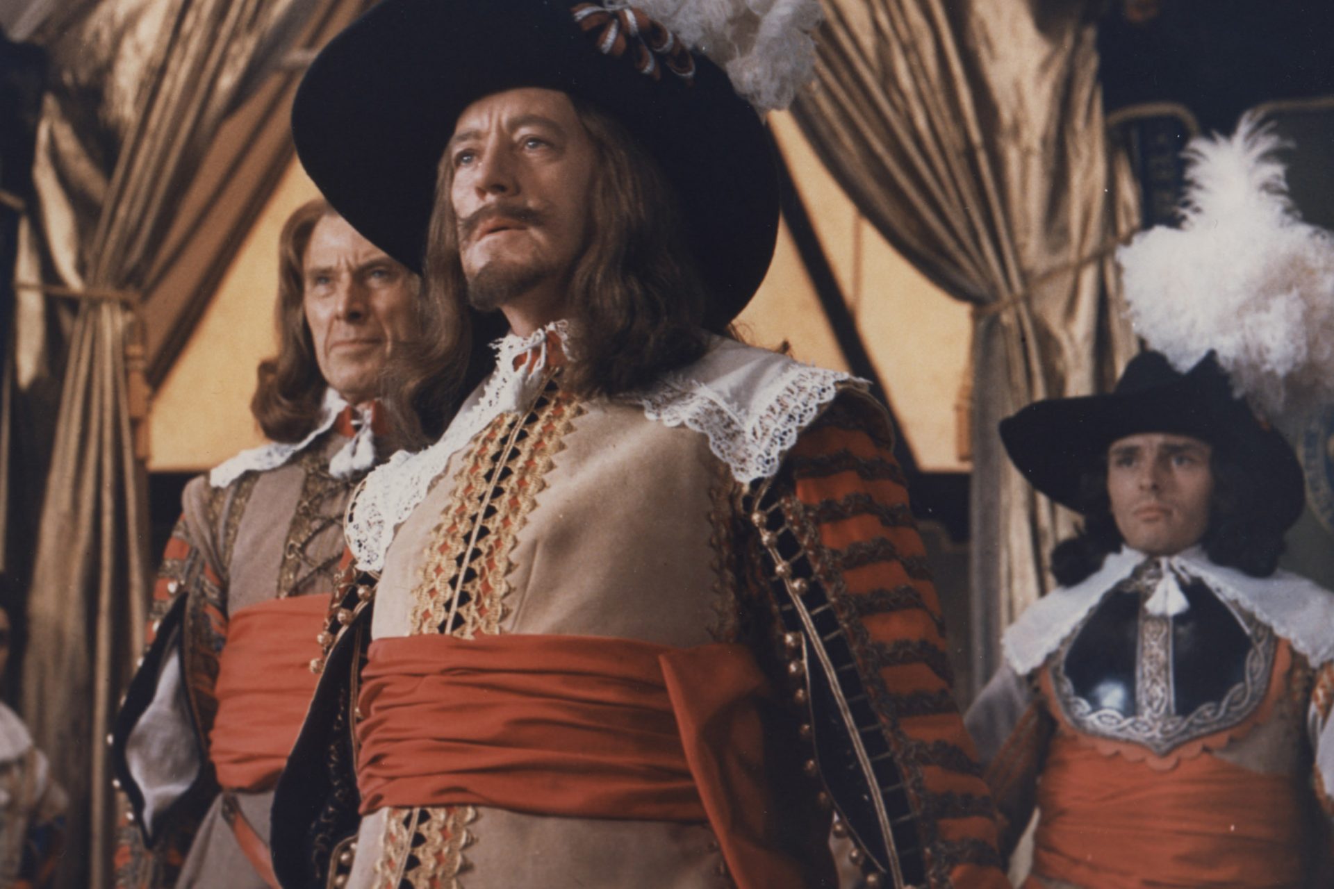 Alec Guinness as King Charles I in 'Cromwell' (1970)