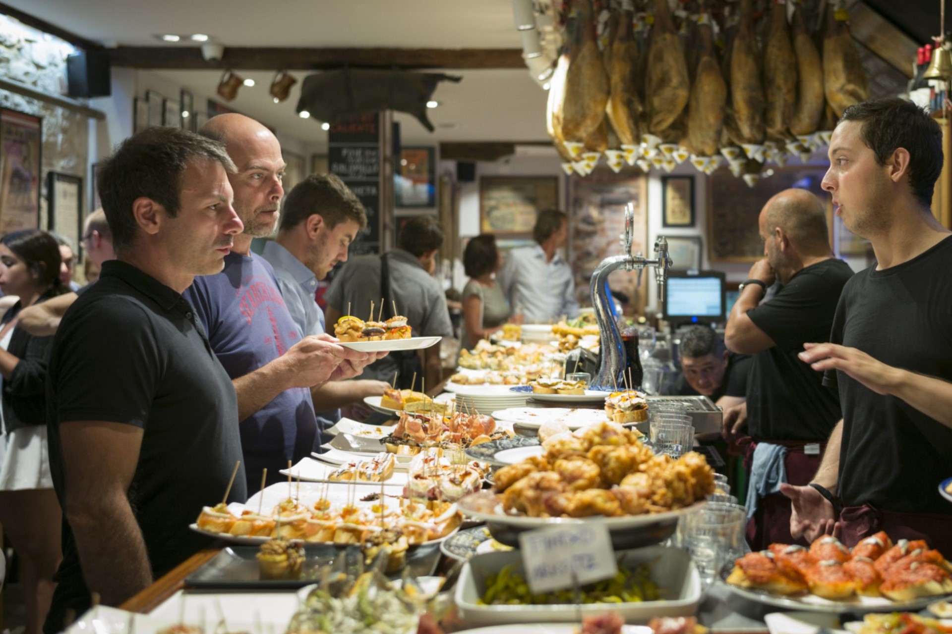 Traveling through Spain: the best regional dishes