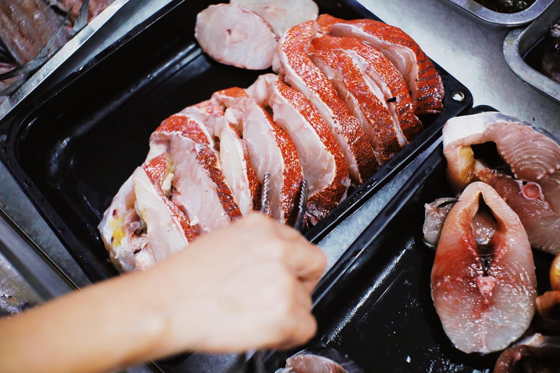 Fond blanc pour la viande et le poisson