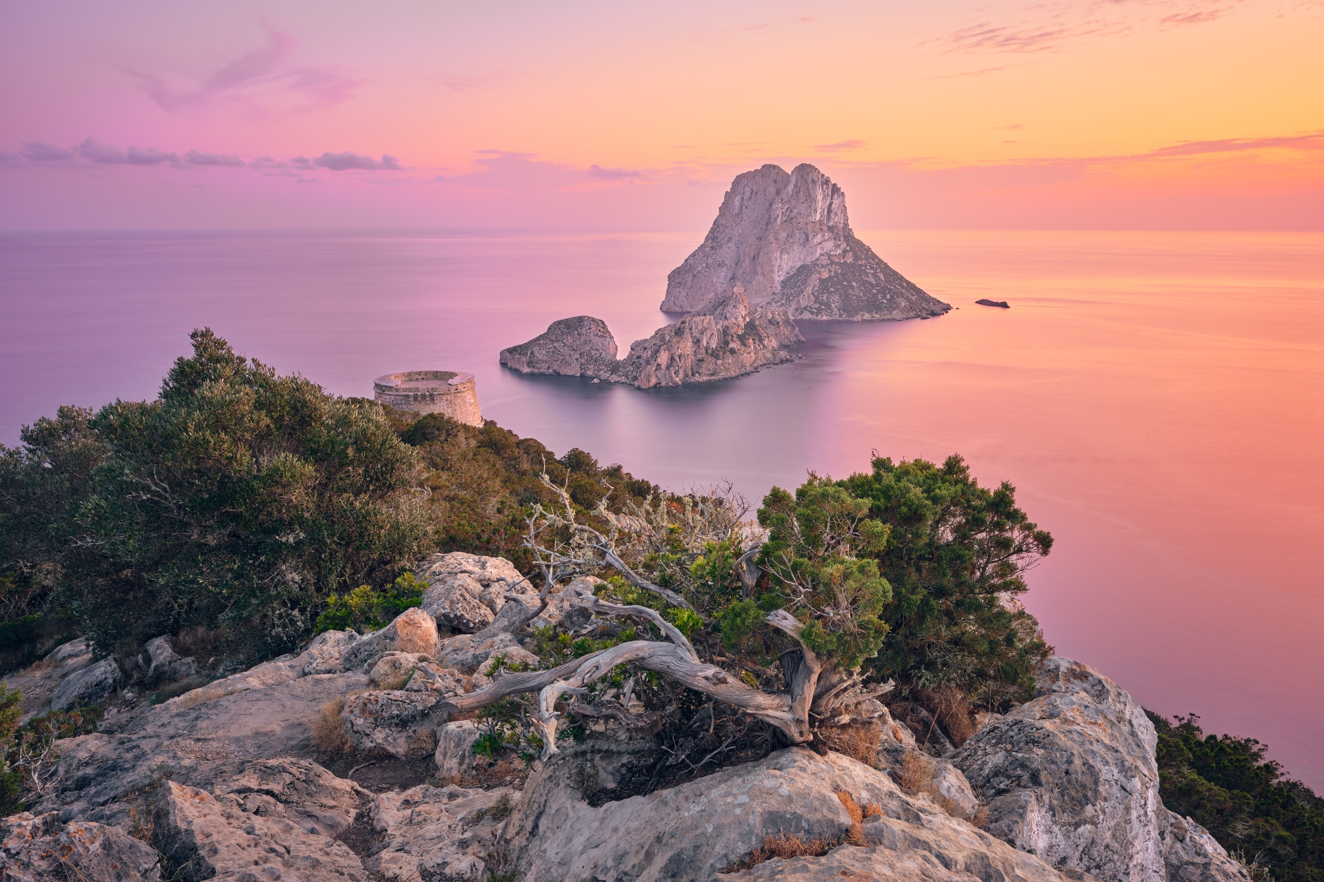 Las islas Es Vedrà y Es Vedranell, Ibiza 