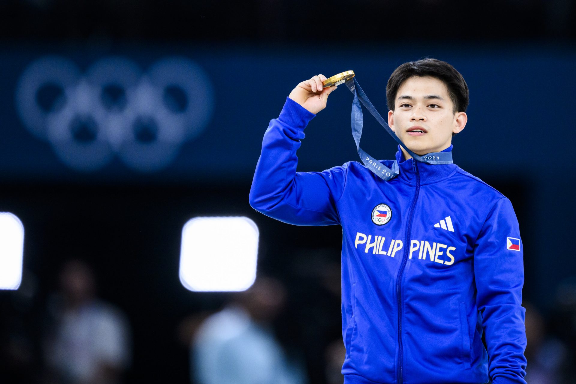 The drama between Olympian Carlos Yulo and his mother