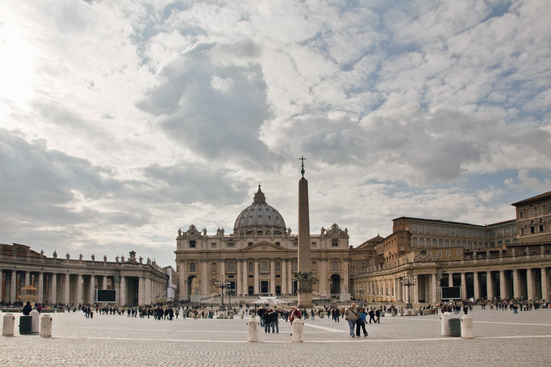 Plaza de San Pedro (El Vaticano)