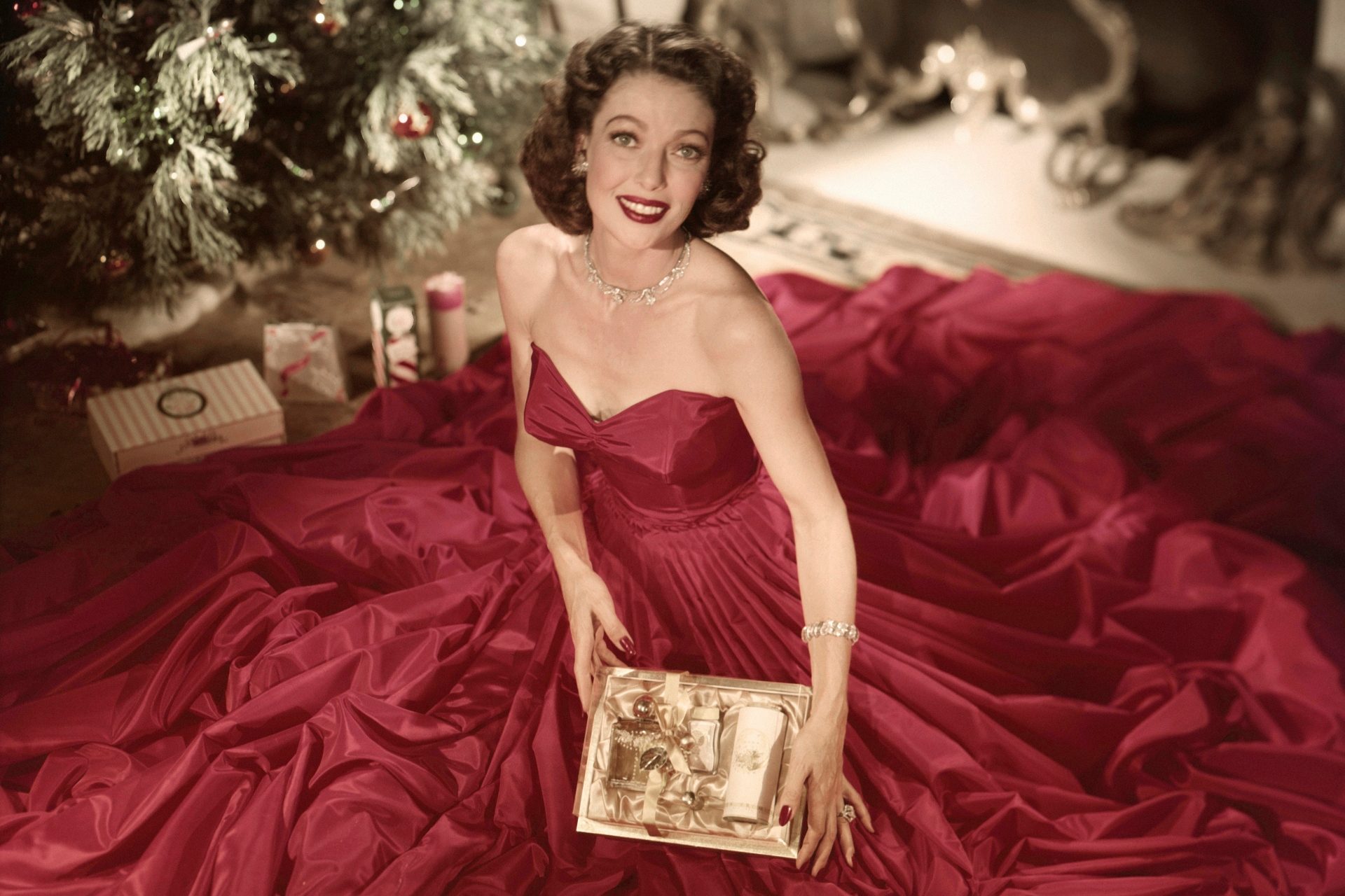 Pionera en emprendimiento femenino con la línea de productos de belleza Loretta Young