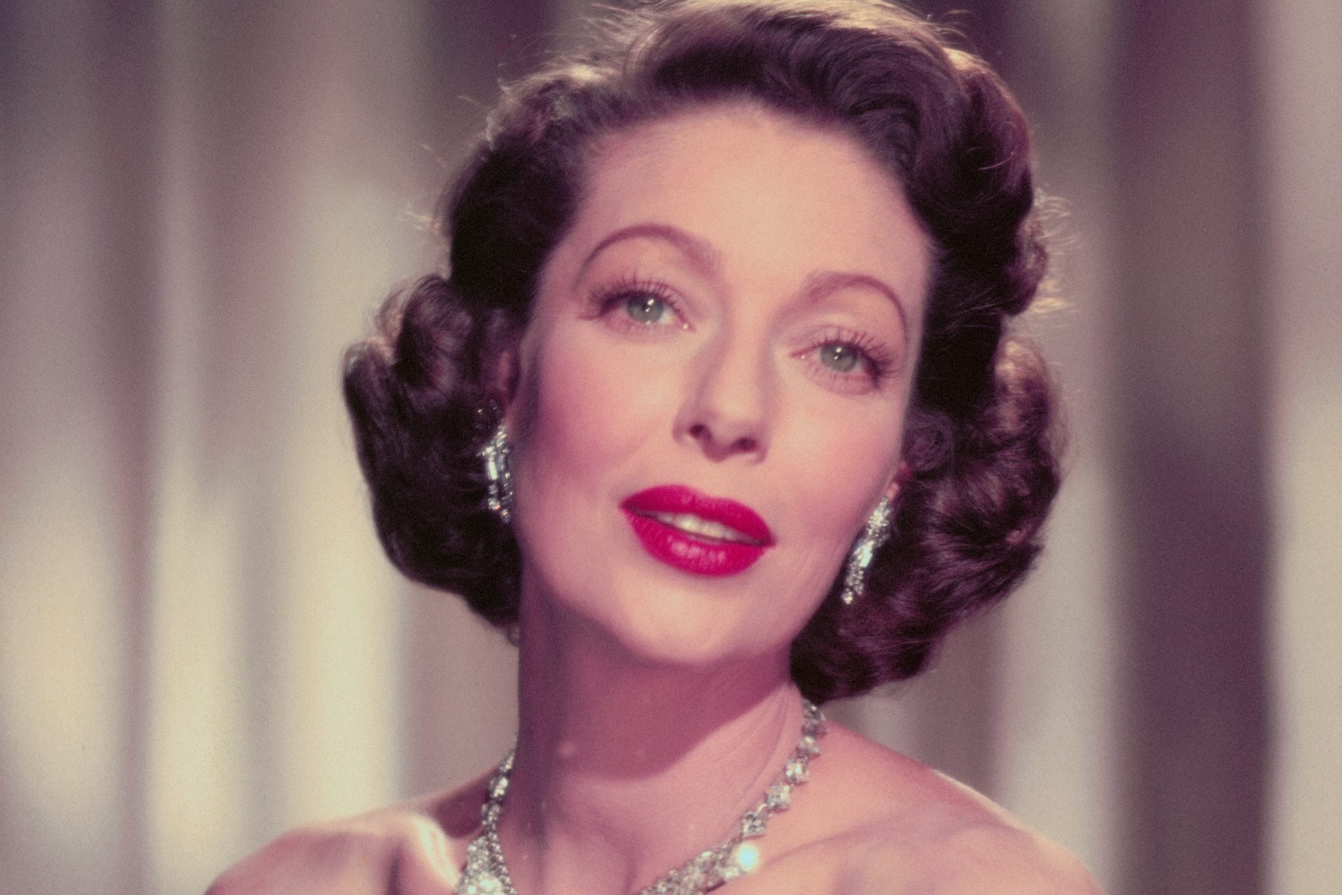 Loretta Young: un ícono del cine y la televisión 