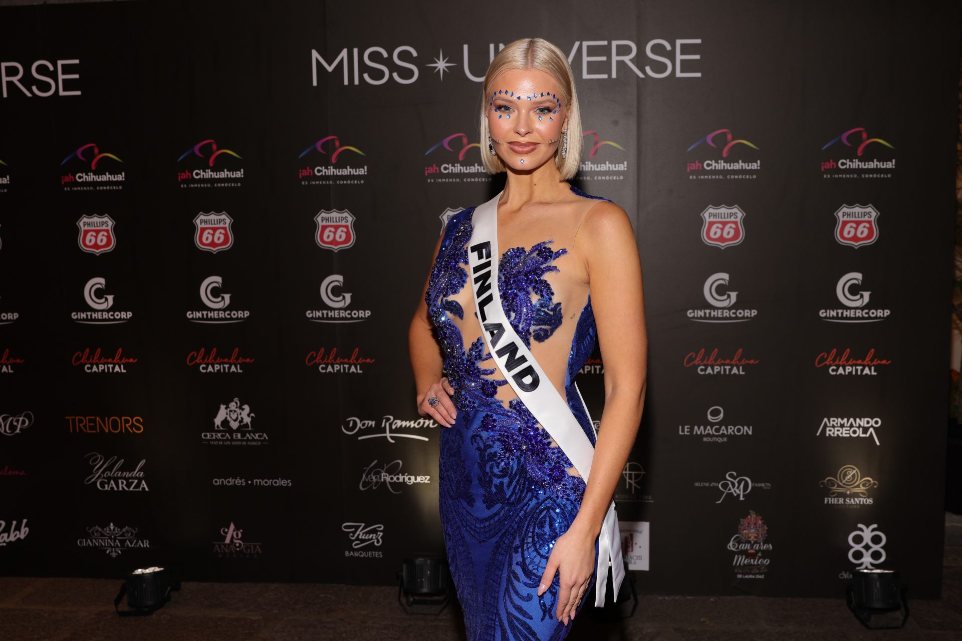 Voice for Change - Silver - Miss Universe Finland