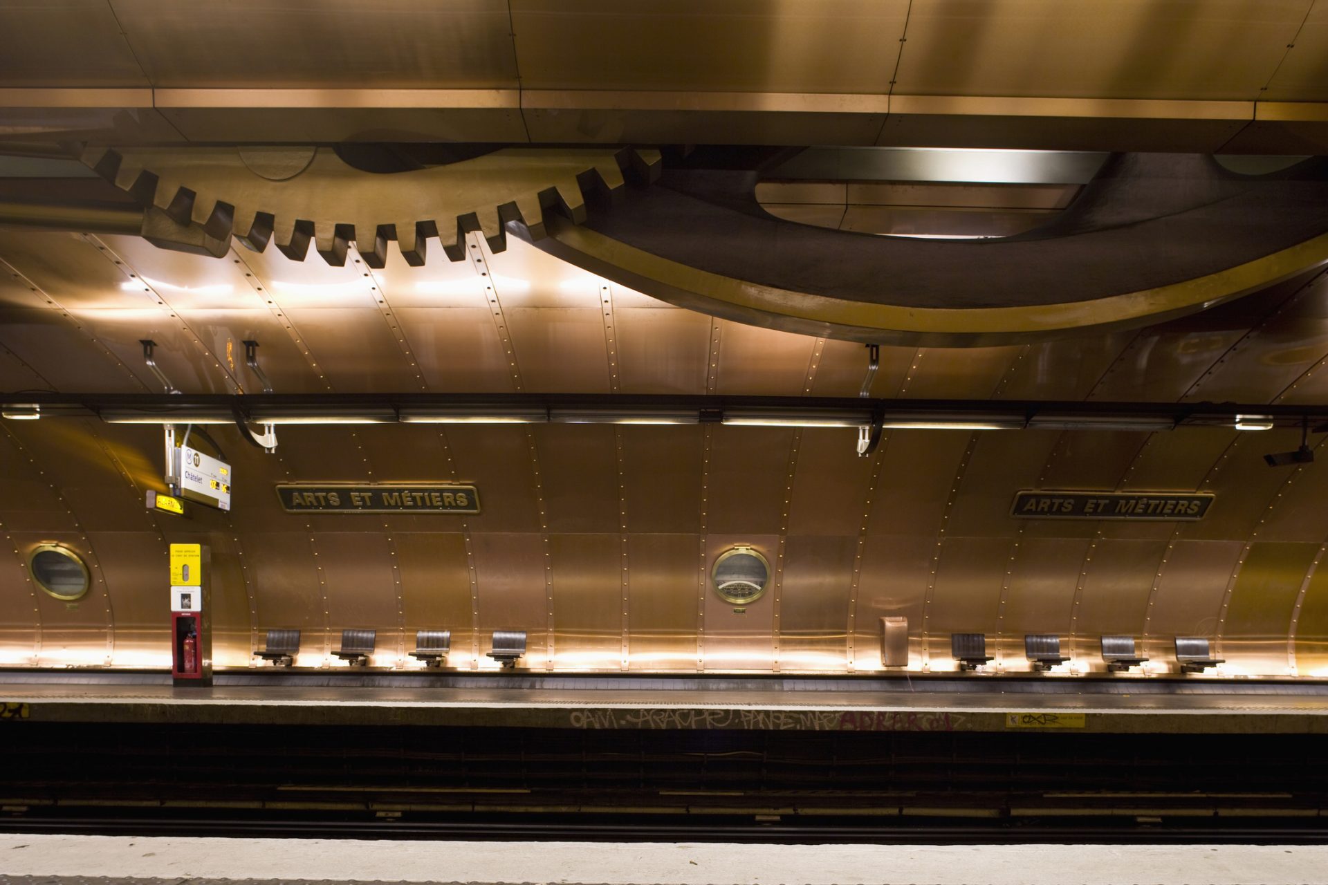 Estación Arts et Métiers - París, Francia