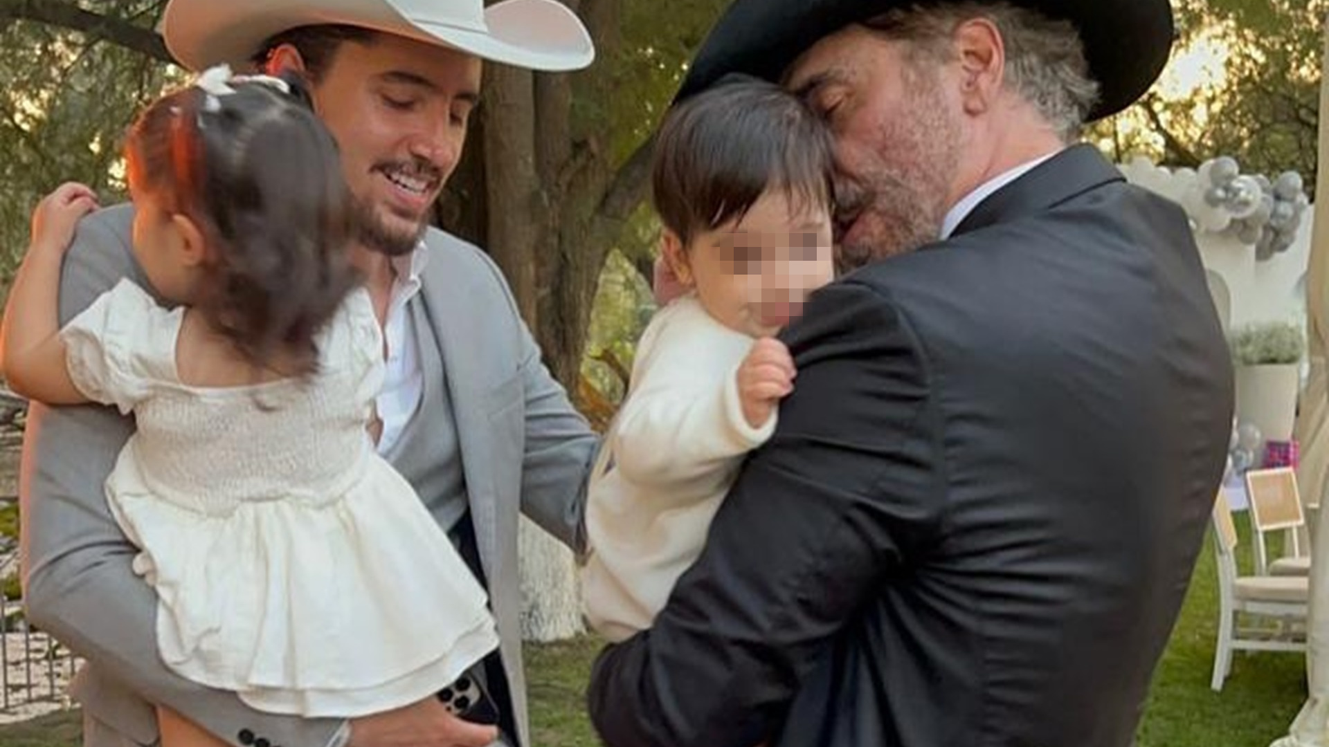 Hermoso momento padre e hijo