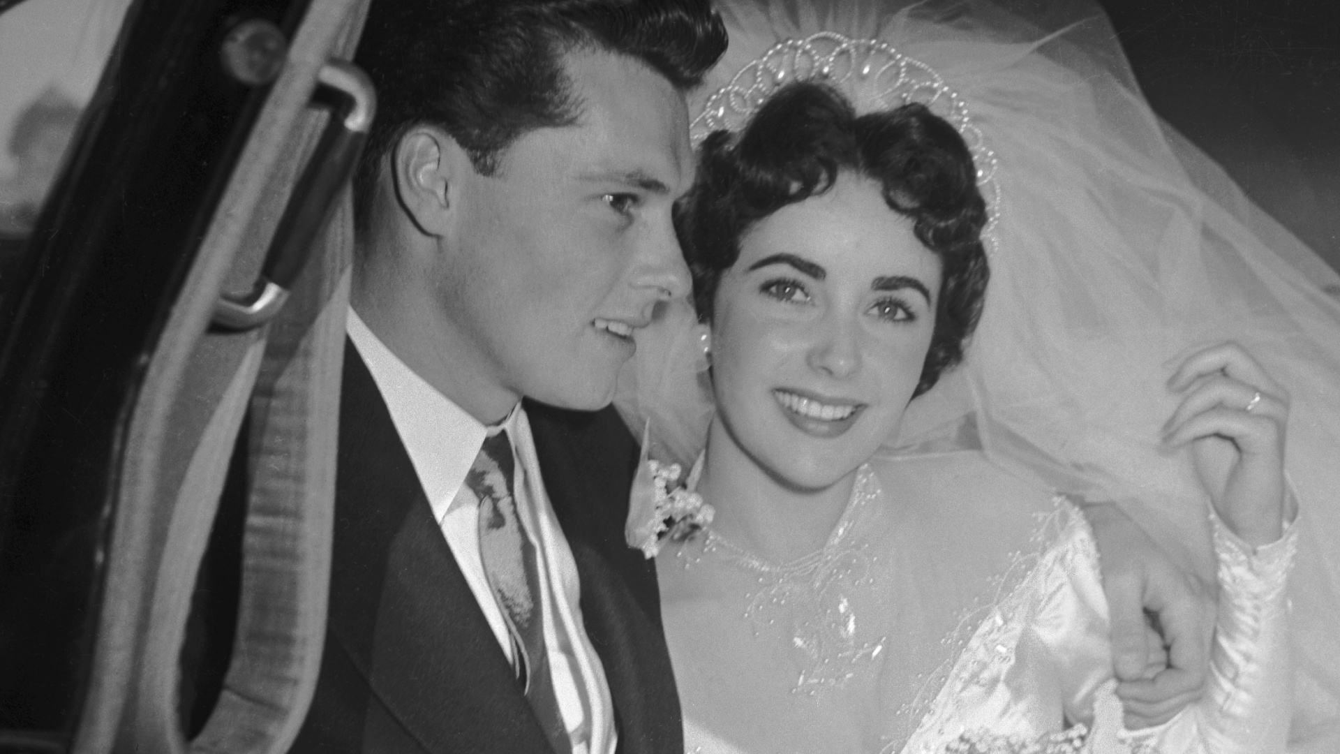 Elizabeth Taylor e Conrad Hilton Jr.