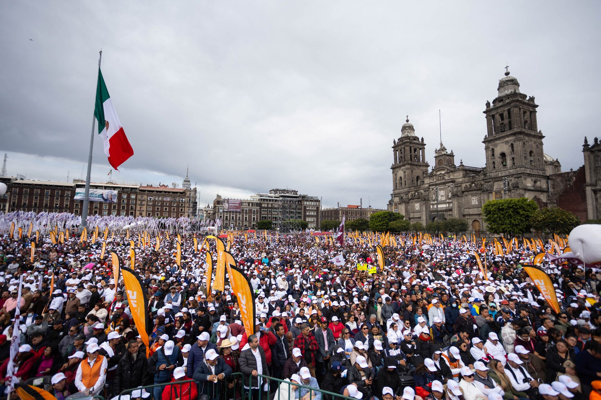 Su secreto, la conexión directa con el pueblo