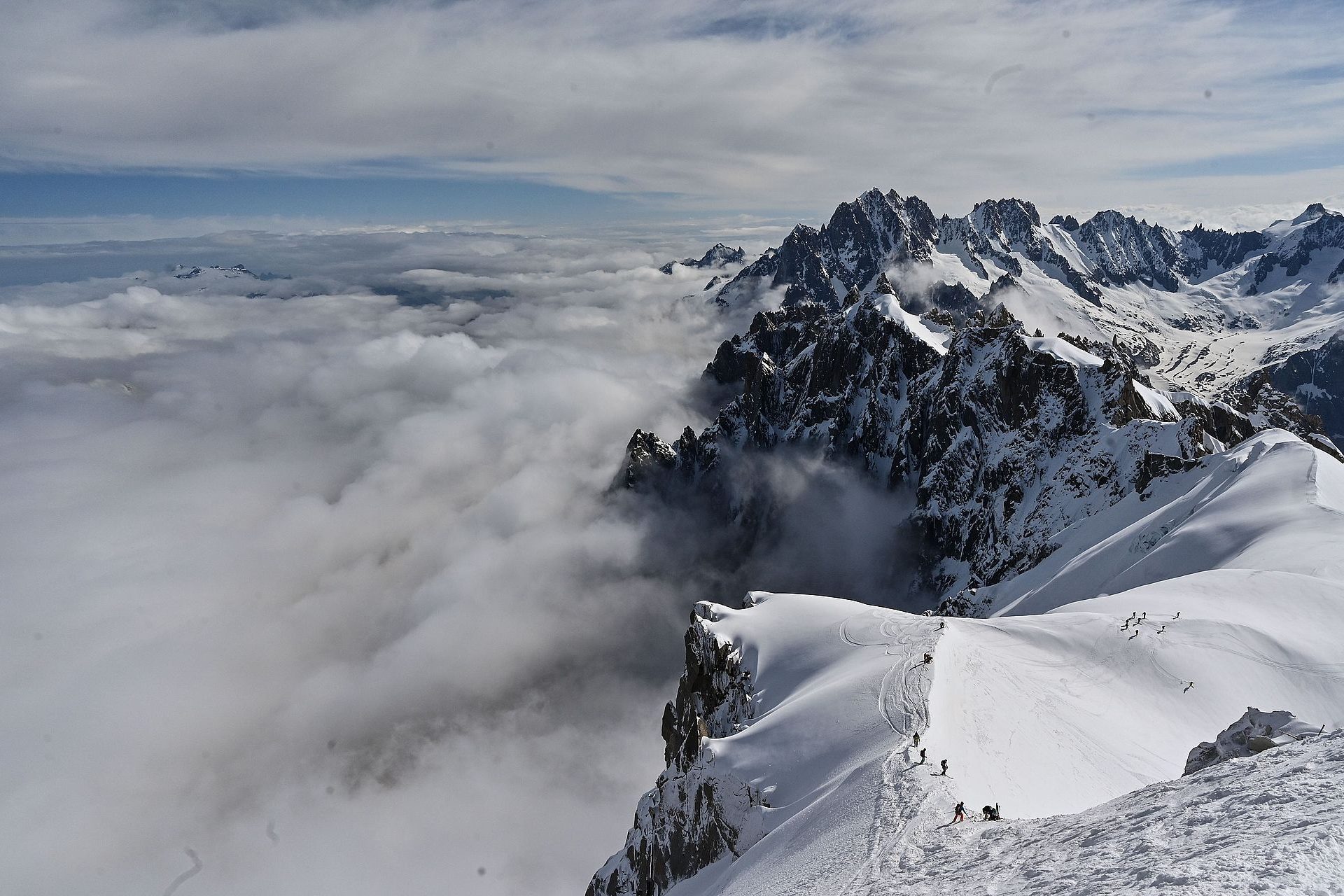 Les 20 stations de ski les plus mythiques dans le monde