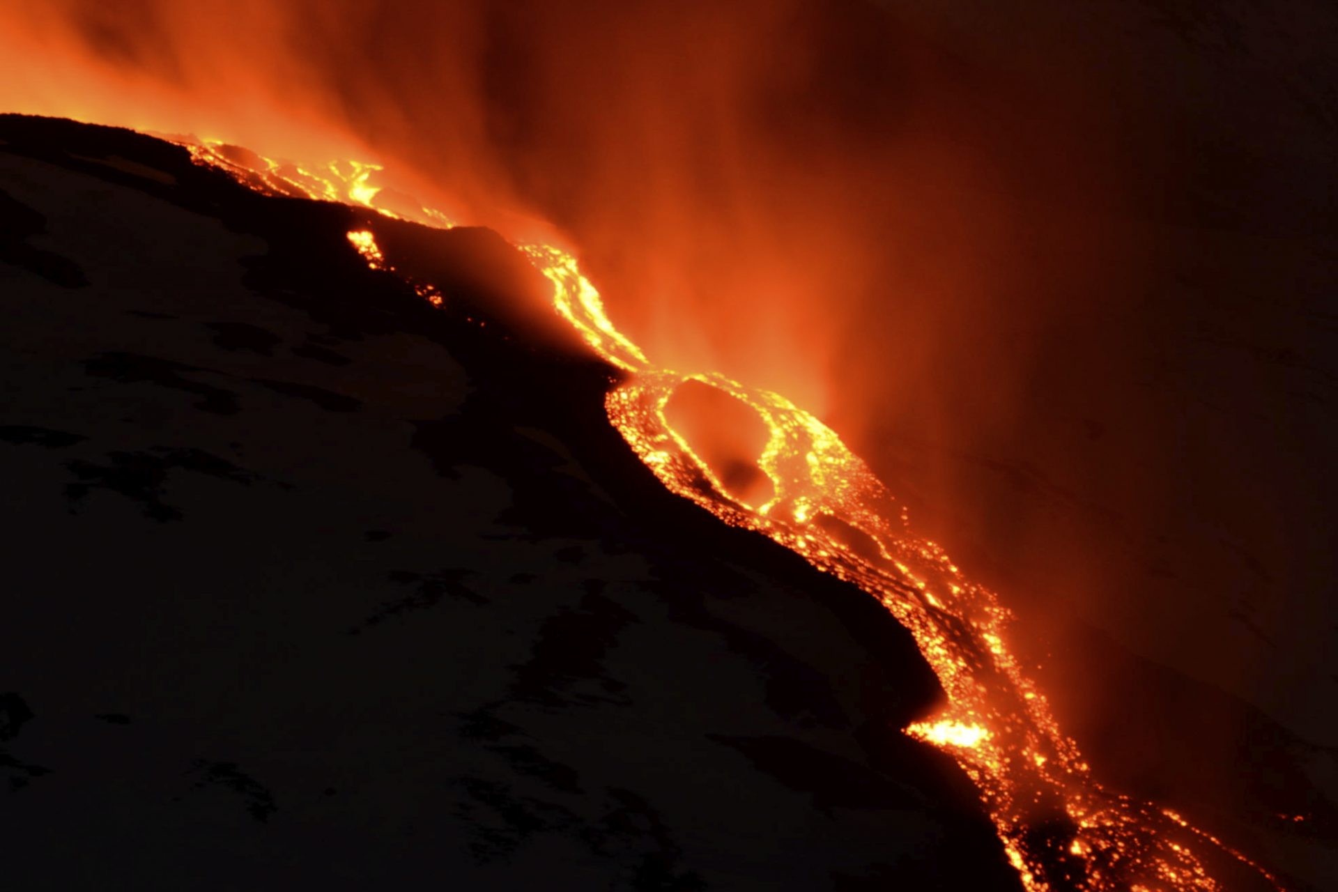 Une rivière de lave