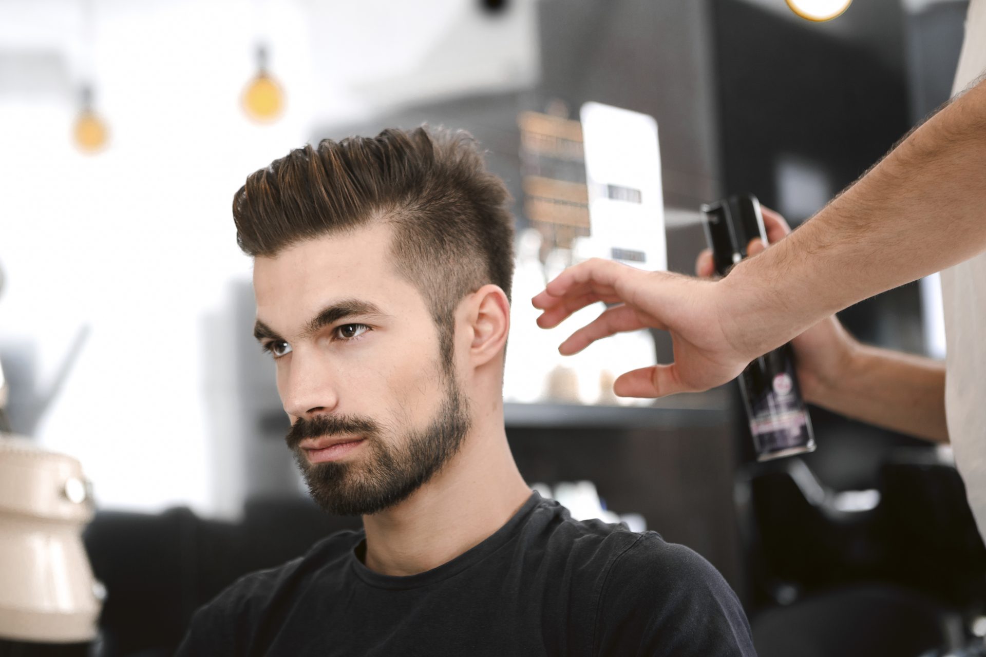 Coiffure homme : 12 styles indémodables de coupes de cheveux